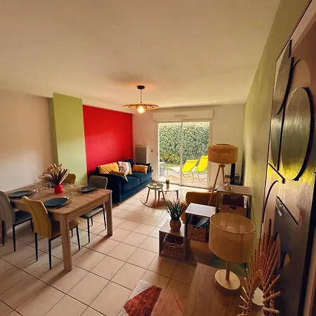 Escapade Gujanaise Jardin Et à Portée *