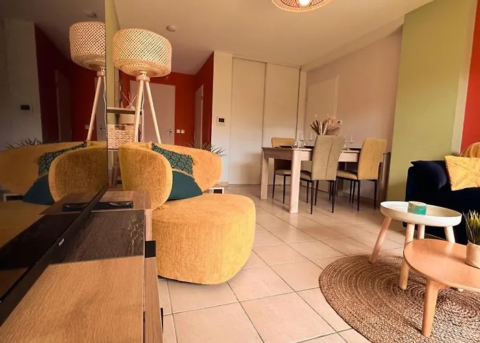 Escapade Gujanaise Jardin Et A Portee